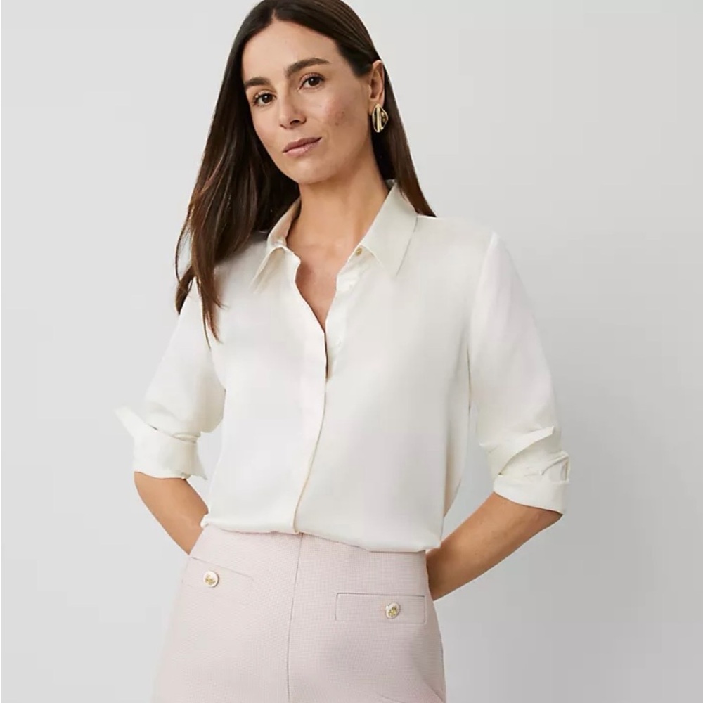 NWT Ann Taylor Satin Essential Shirt